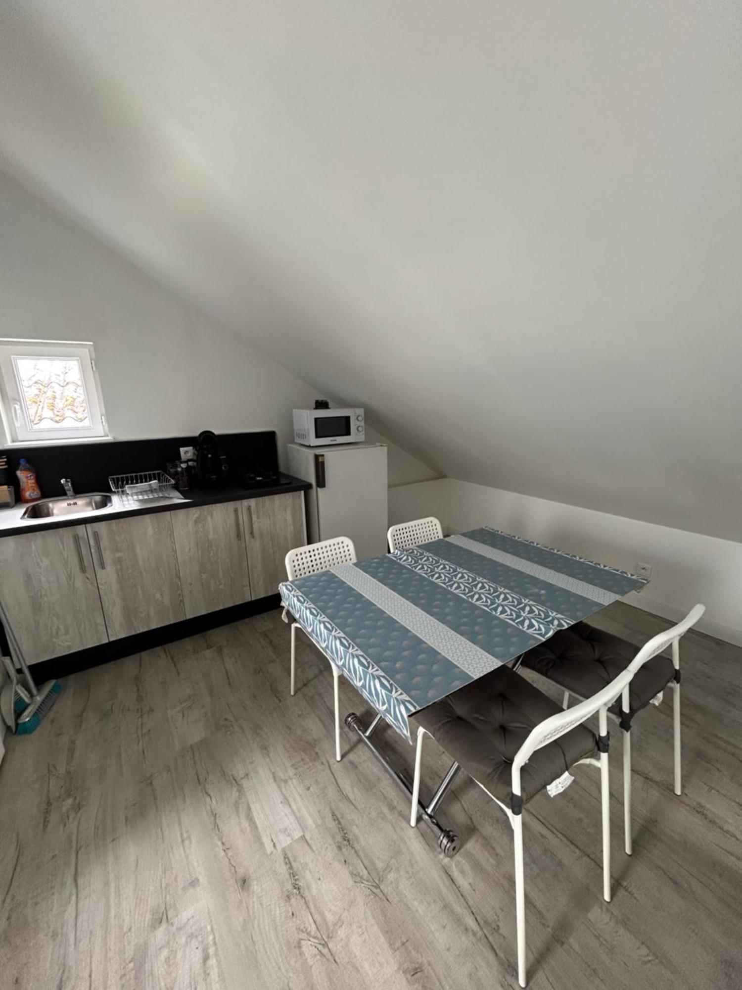 Loft And Spa Les Preaux Екстериор снимка